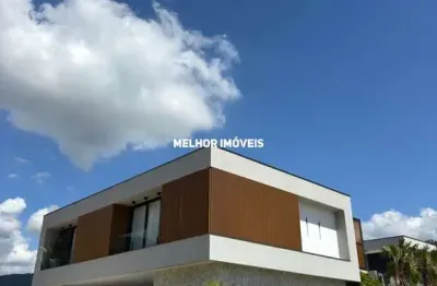 Casa alto padrão mobiliada finamente decorada com 5 suítes 6 vagas balneário camboriú.
