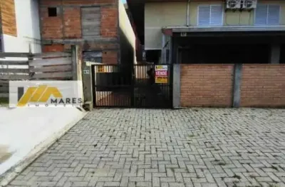 Sobrado à venda no bairro balneário itapuã - pontal do paraná/pr
