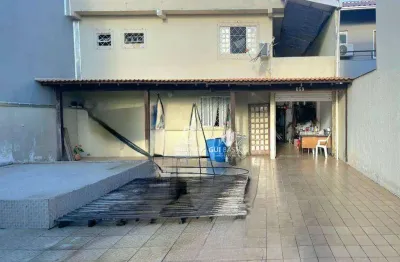 Casa com 3 quartos à venda na Avenida Getúlio Vargas, 659, Vila Operária, Itajaí