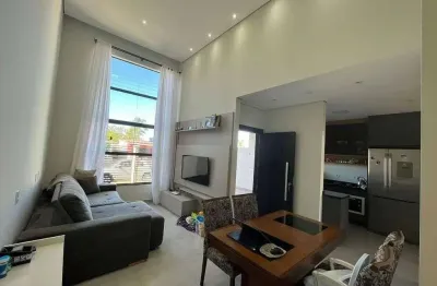 Casa com 3 quartos e 1 suíte, com piscina, na barra do sai - itapoá