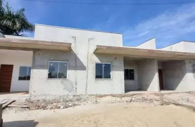 Casa nova em itapoá com 2 quartos sendo 1 suite - itapema do norte
