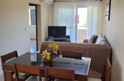 Apartamento no centro  apenas 400 metros da praia em itapoá/sc.