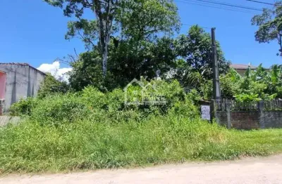 Terreno a 900 metros do mar com 1,50 metros acima no nível da rua