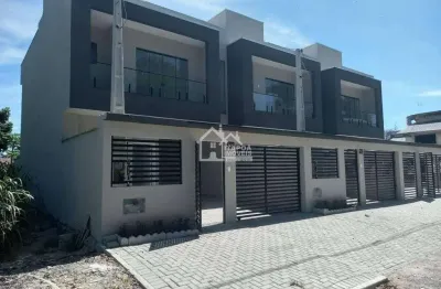 Sobrado apenas 300 metros do mar, localizado balneário  princesa do mar em itapoá/sc.