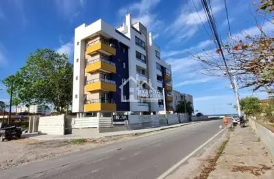 Residencial porto calle cobertura duplex com vista para o mar localizado no centro de itapo/sc.