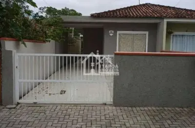 Excelentes casa com 03 dormitórios (01 suíte) balneário são josé em itapoá/sc