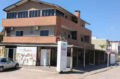 Imóvel comercial na avenida pérola  do atlântico - 635m do mar  - com três apartamentos  anexos