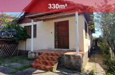 Oportunidade única: 330m² de terreno com casa antiga à venda em porto alegre-rs, bairro cavalhada