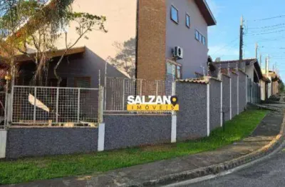 Sobrado com 4 dormitórios à venda, 228 m² por R$ 550.000,00 - Mombaça - Pindamonhangaba/SP