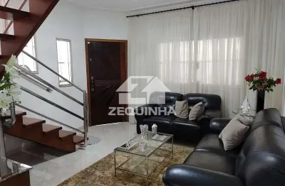 Casa em condomínio fechado com 4 quartos à venda no Quitaúna, Osasco 