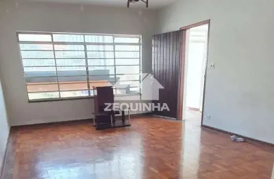 Casa com 3 quartos para alugar na Vila Campesina, Osasco 