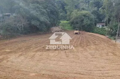 Terreno à venda no Três Montanhas, Osasco 