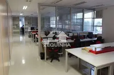 Prédio à venda no Presidente Altino, Osasco 