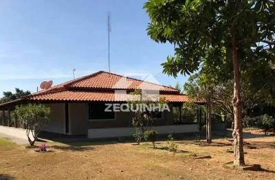 Chácara / sítio com 3 quartos à venda no Centro, Junqueirópolis 
