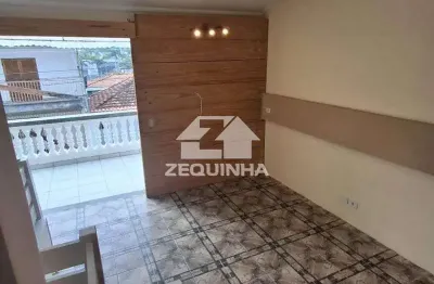 Casa com 2 quartos para alugar no Umuarama, Osasco 