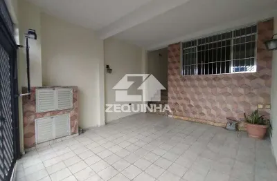 Casa com 3 quartos para alugar no Umuarama, Osasco 