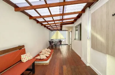 Apartamento quadra mar diferenciado à venda no Centro/Sul de Balneário Camboriú