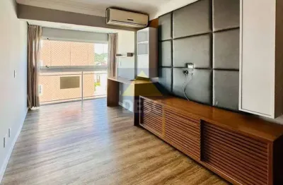 Apartamento à venda semi mobiliado no ed. portal dos municípios em balneário camboriú