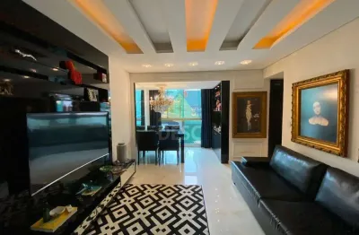 Apartamento na quadra do mar com 02 dormitórios mobiliado em balneário camboriú