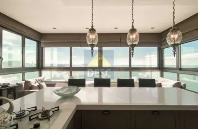 Apartamento mobiliado alto padrão frente mar com 4 suítes para locação anual em balneário camboriú