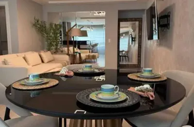Apartamento à venda no ed. porto luna no centro de balneário camboriú