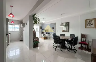 Apartamento semi mobiliado à venda no ed. turmalina em balneário camboriú