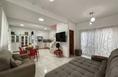 Casa com 4 dormitórios à venda no bairro nova esperança em balneário camboriú