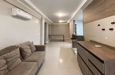 Apartamento vista mar com 3 dormitórios para locação no ed. emerald na praia brava em itajaí