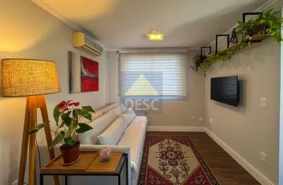 Apartamento com dois dormitórios à venda no ed. maria vitória em balneário camboriú