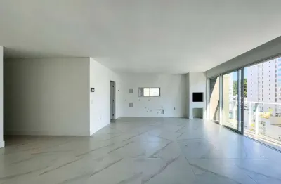 Apartamento com 4 suítes à venda no ed. timeless no centro de balneário camboriú