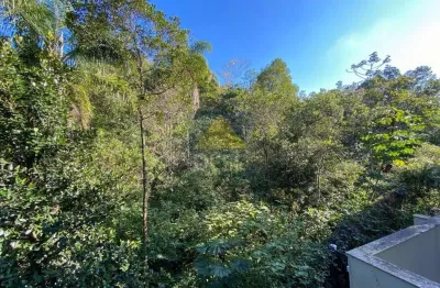 Apartamento mobiliado com três dormitórios à venda no ed. garden village em balneário camboriú