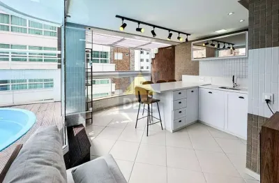 Cobertura duplex mobiliada com 3 suítes e 4 vagas à venda no centro de balneário camboriú