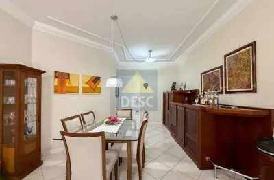 Apartamento mobiliado com 3 dormitórios à venda na Av. Atlântica em Balneário Camboriú