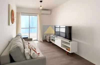 Apartamento de 1 dormitório mobiliado para locação anual na Avenida Brasil