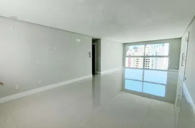 Apartamento com 3 quartos à venda na Rua 3770, 450, Centro, Balneário Camboriú