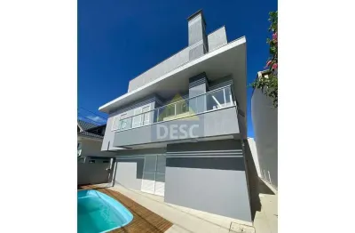 Casa com 7 quartos à venda na Avenida Prefeito Cirino Adolfo Cabral, 3509, Meia Praia, Navegantes