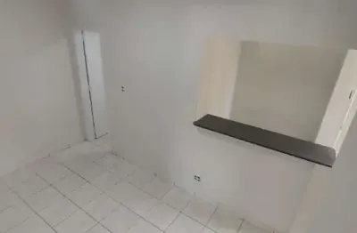 Casa com 2 quartos para alugar na Rua Deputado Fernando Ferrari, Cachoeirinha, São Paulo