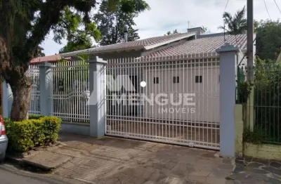 Casa com 3 quartos à venda na rua sylvio sanson, 792, sarandi, porto alegre por r$ 830.000