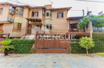 Casa com 3 quartos à venda na rua heitor manganelli, 393, jardim itu sabará, porto alegre por r$ 585.000