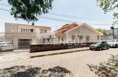 Casa com 3 quartos à venda na avenida benno mentz, 1387, vila ipiranga, porto alegre por r$ 860.000