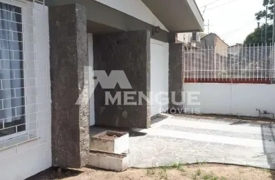 Casa com 3 quartos à venda na avenida dos gaúchos, 790, sarandi, porto alegre por r$ 510.000
