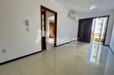 Apartamento com 2 quartos à venda na rua alberto silva, 372, vila ipiranga, porto alegre por r$ 400.000