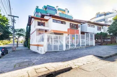 Casa com 3 quartos à venda na rua jornal o povo, 42, jardim planalto, porto alegre por r$ 790.000