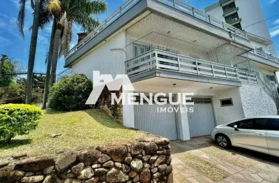 Casa com 5 quartos à venda na avenida benno mentz, 897, vila ipiranga, porto alegre por r$ 899.000