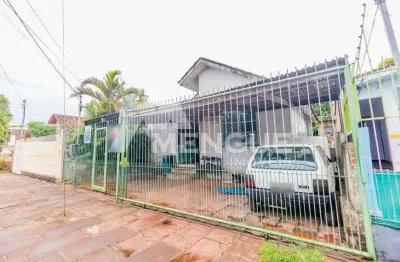 Casa com 2 quartos à venda na rua guadalajara, 885, jardim itu sabará, porto alegre por r$ 370.000