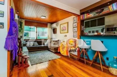Apartamento com 3 quartos à venda na rua gaston englert, 680, vila ipiranga, porto alegre por r$ 490.000
