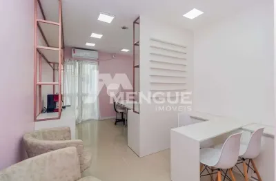 Sala comercial com 1 sala à venda na rua cristóvão pereira, 99, passo da areia, porto alegre por r$ 120.000