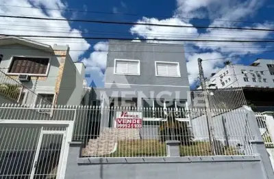 Casa com 3 quartos à venda na rua domingos martins, 73, cristo redentor, porto alegre por r$ 790.000