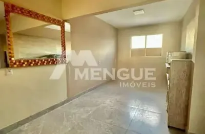 Apartamento com 2 quartos para alugar na rua barão de bagé, 392, vila jardim, porto alegre por r$ 1.900
