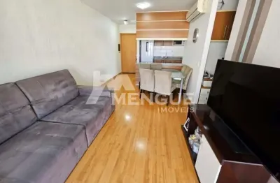 Apartamento com 2 quartos à venda na avenida grécia, 1050, passo da areia, porto alegre por r$ 649.000